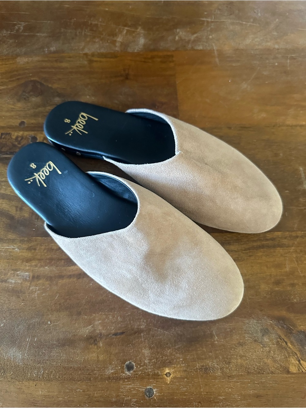 Beek tan suede slip on mule clogs ladies size 8 NWOB